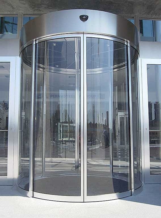 AUTOMATIC CURVED SLIDING DOORS